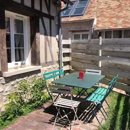 Holiday home La Chapelle De Monet - Logis Coquelicots